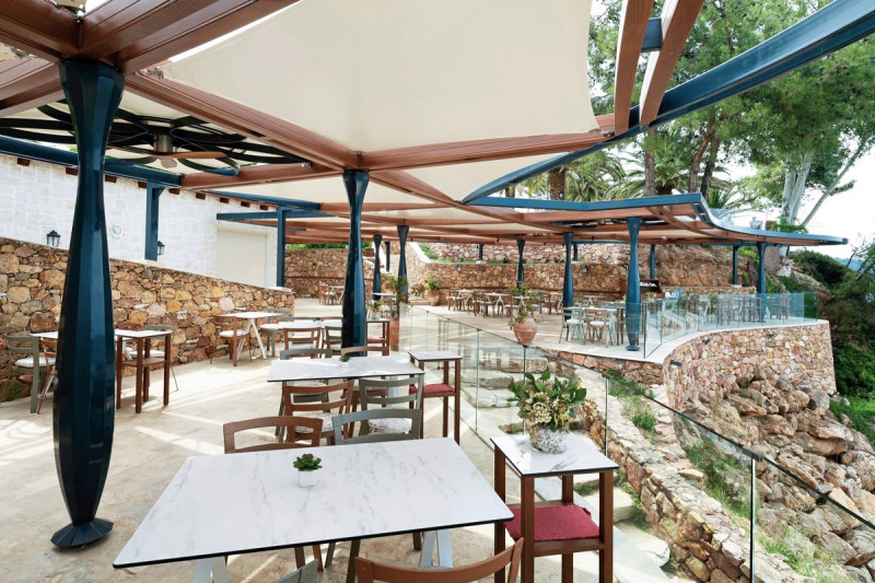 Alexandra Beach Spa Resort ●●●●○