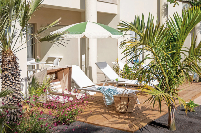 Wohnbeispiel Familiensuite Poolzugang