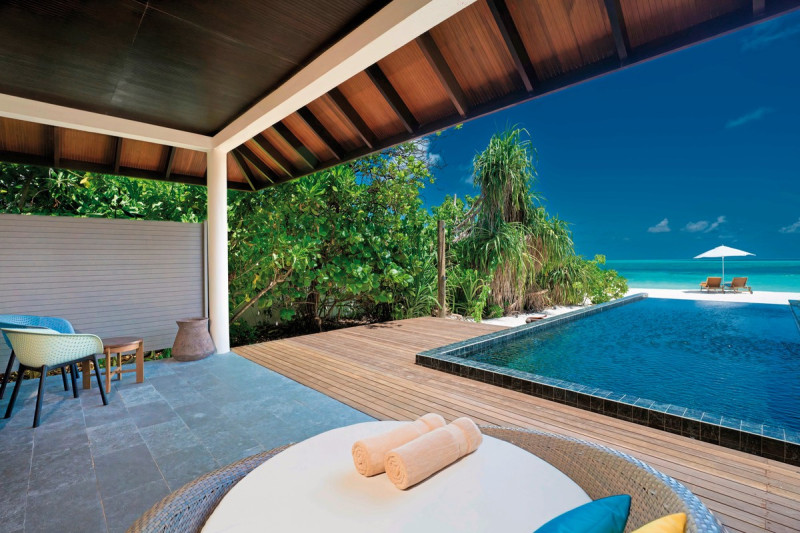 Wohnbeispiel Kanifushi Beach Villa with Pool
