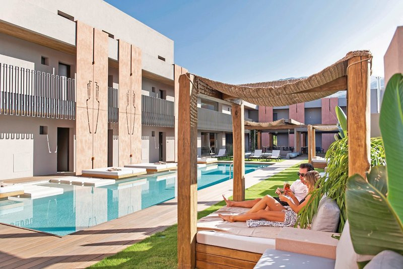 Pilot Amphora Boutique Hotel ●●●●