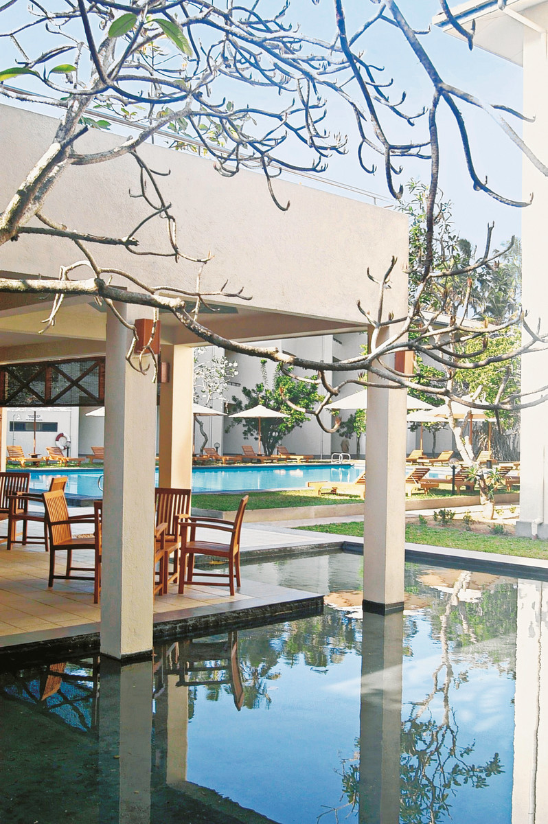 Mermaid Hotel & Club