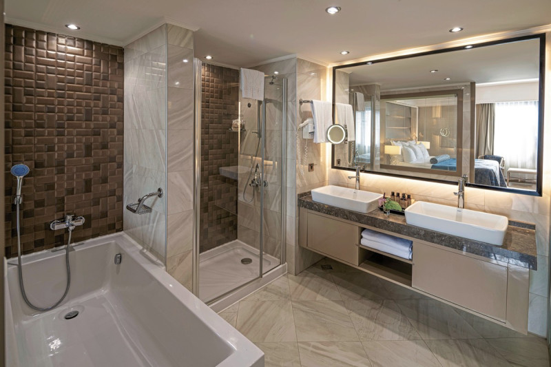 Beispiel Bad Family Suite