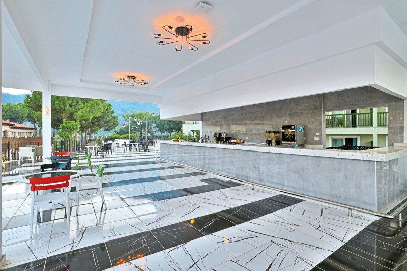 Crystal Flora Pearl Collection