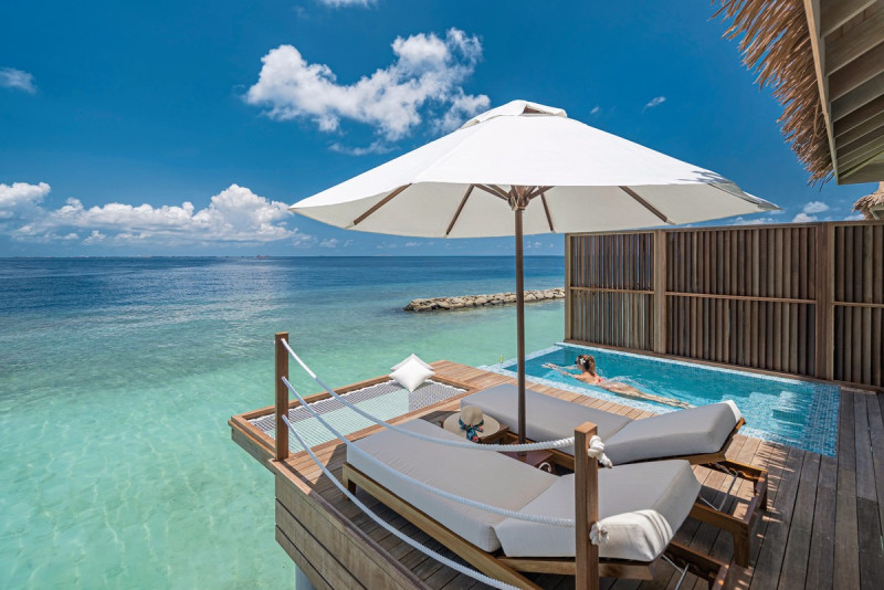 Wohnbeispiel Sunset Water Villa with Pool