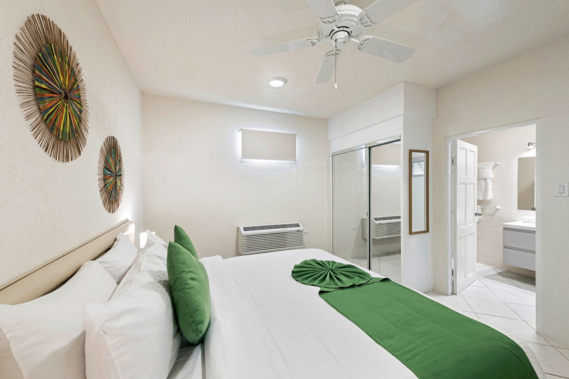 Wohnbeispiel Deluxe One Bedroom Apartment Landside