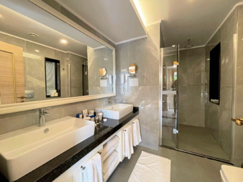 Beispiel Bad Villa Senior Deluxe