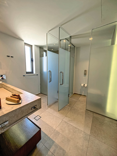 Wohnbeispiel  Suite Executive Sharing Pool