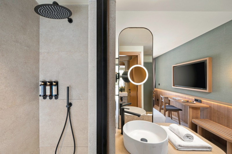 Badbeispiel Doppelzimmer Deluxe