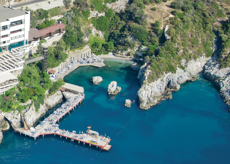 Korumar Deluxe Hotel