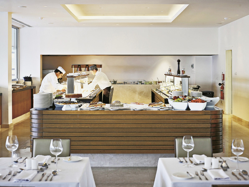 Sunrise Pearl Hotel & Spa