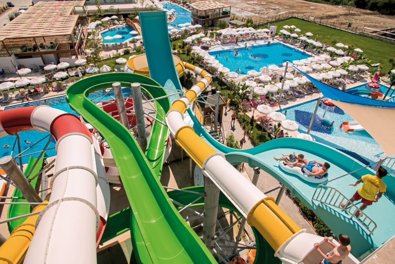 Dream World Aqua Hotel