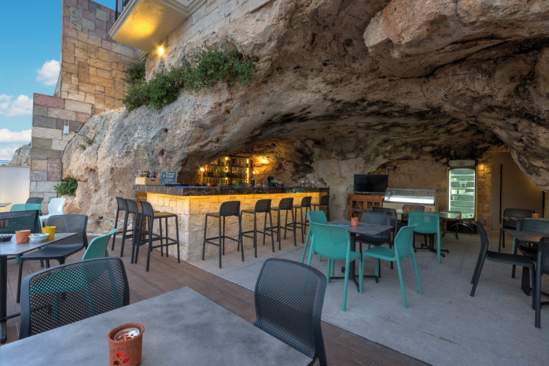 Cave Bar