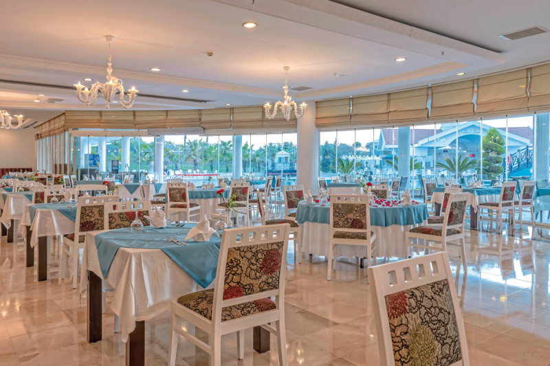 Roma Beach Resort & Spa