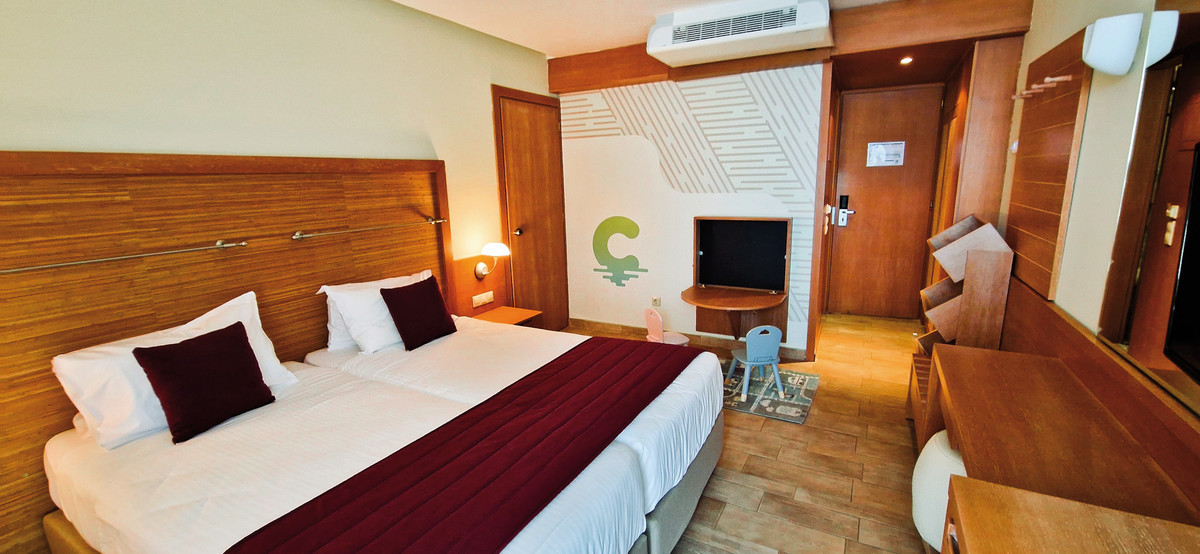 Wohnbeispiel Calimera-Familienzimmer mit Verbindungst&uuml;r Meerblick