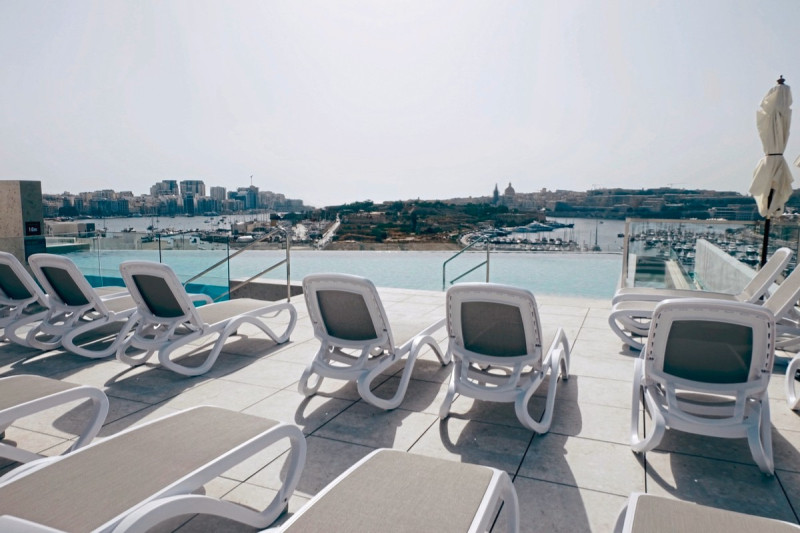 Grands Suites Hotel Residences & Spa 