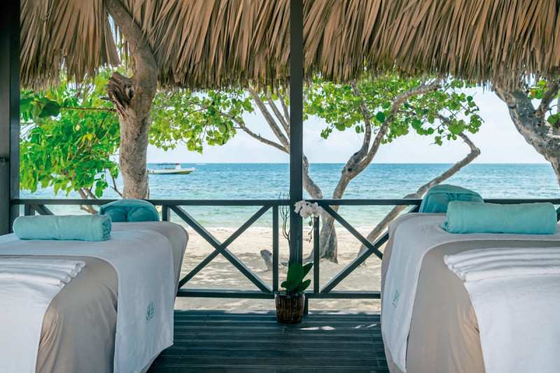 Iberostar Waves Rose Hall Beach