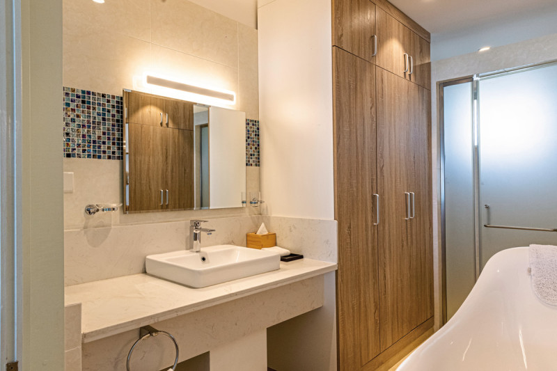 Beispiel Bad Two Bedroom Lagoon Villa