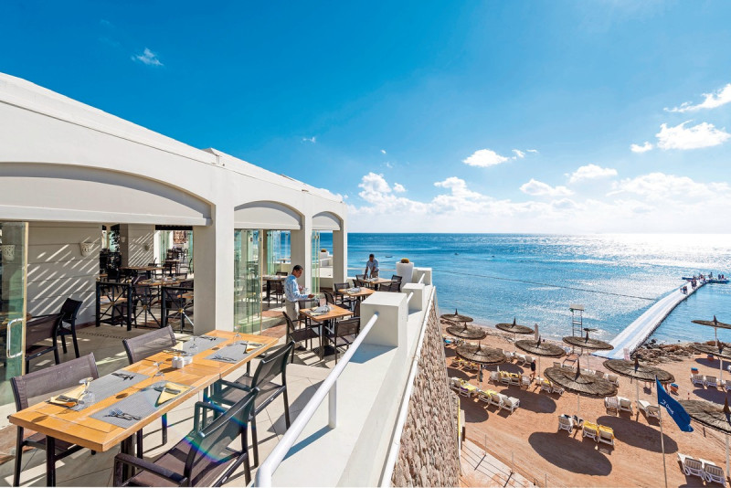 Reef Oasis Beach Resort