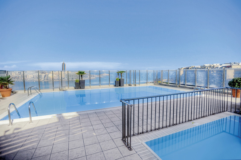 Plaza Regency Hotel