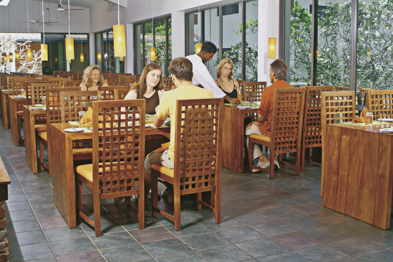 Mermaid Hotel & Club