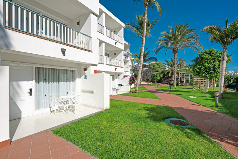 Plus Fariones Apartamentos