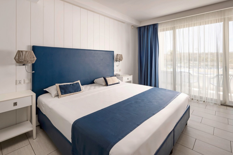 Wohnbeispiel Doppelzimmer Poolblick