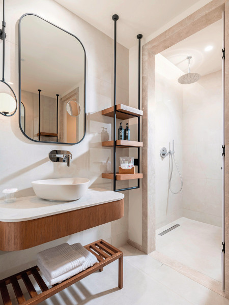 Beispiel Bad DZ Deluxe Meerblick Erwachsenenbereich