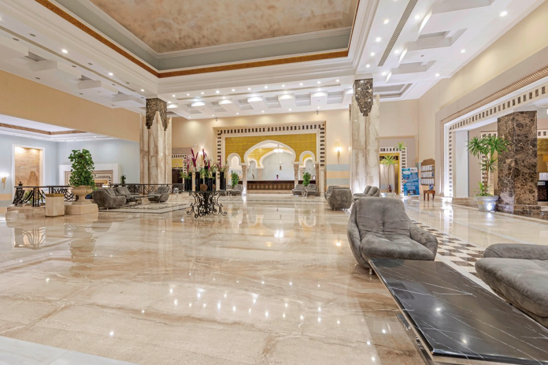 Serenity Alpha Beach