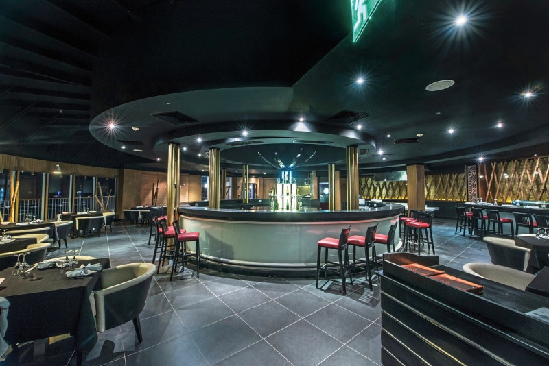 Reef Oasis Beach Resort