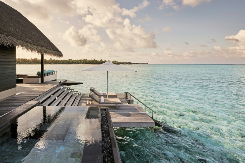 Grand Water Villa with Pool