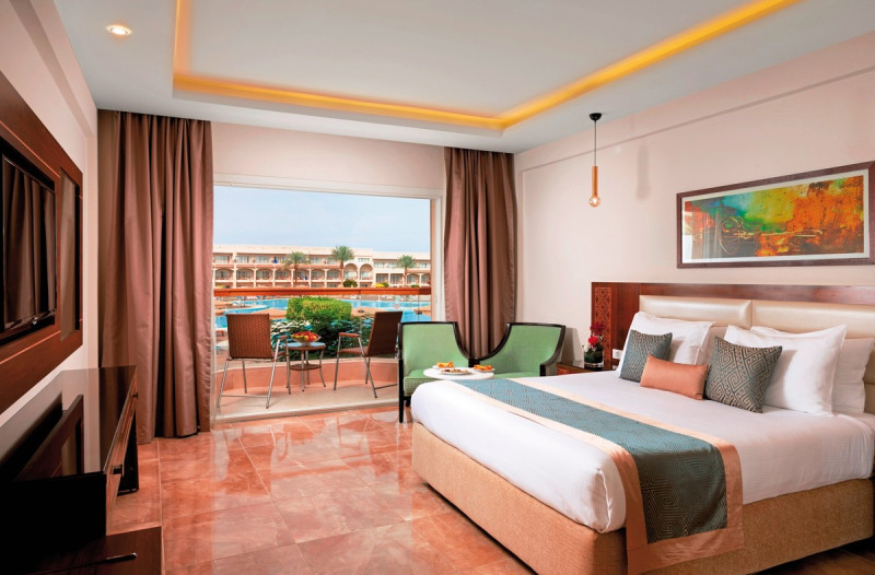 Wohnbeispiel Doppelzimmer Standard Poolblick