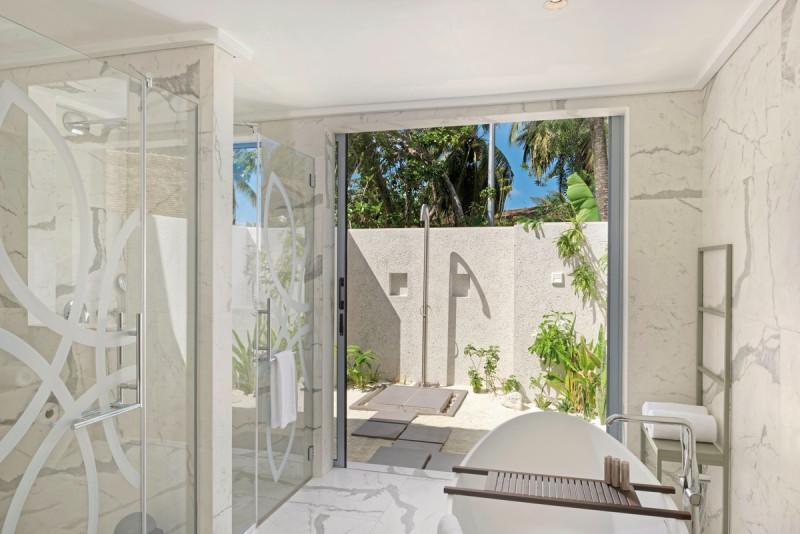 Beispiel Bad Two Bedroom Beach Villa with Pool