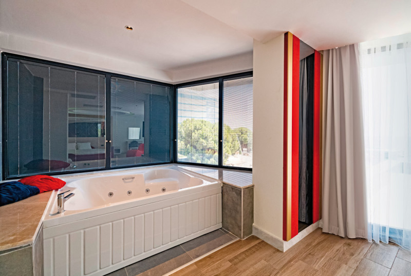 Wohnbeispiel Suite Deluxe seitl. Meerblick