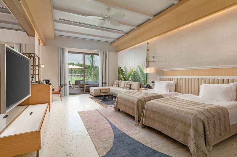 Wohnbeispiel Lagoon Golf Family Swim Up