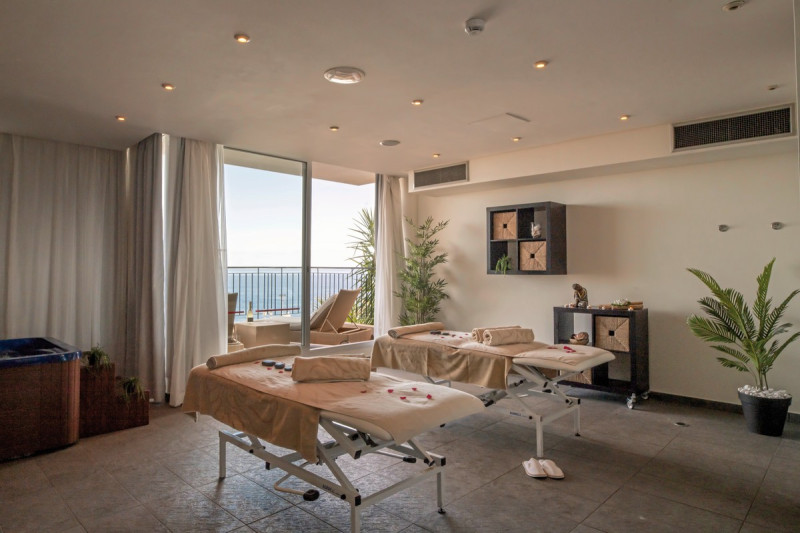 Landmar Costa Los Gigantes Family Resort