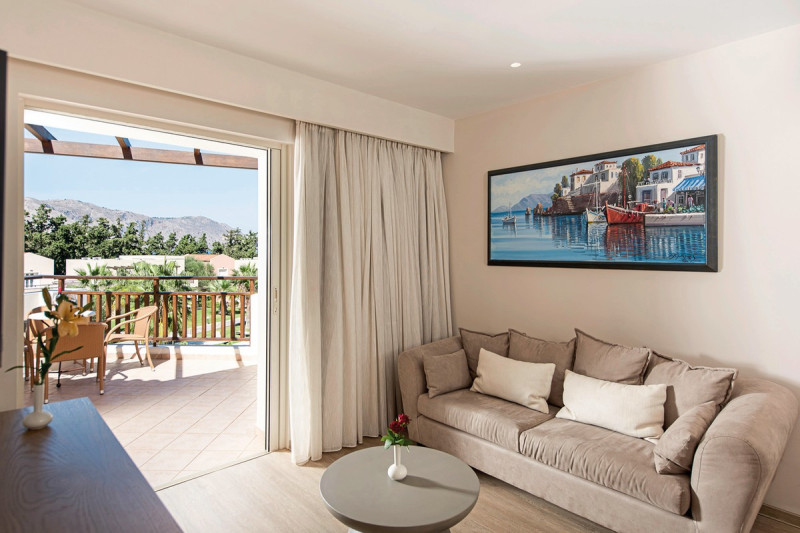 Wohnbeispiel Suite Deluxe Poolblick