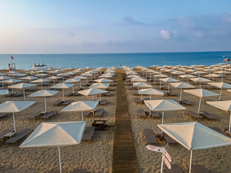 Roma Beach Resort & Spa