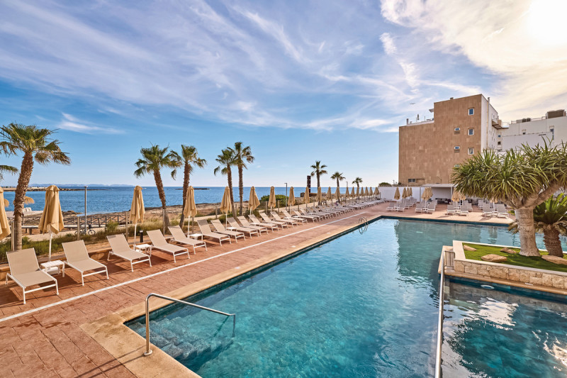 Universal Hotel Romántica