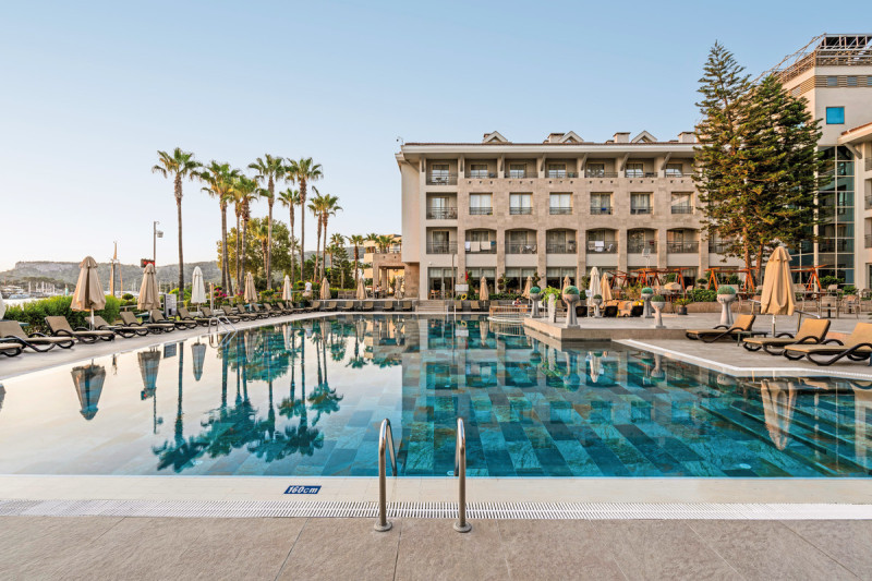 Fame Residence Kemer & Spa