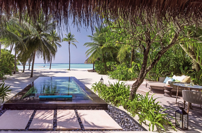 Beach Villa with Pool