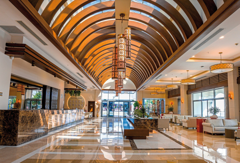 Side Aluna Hotel