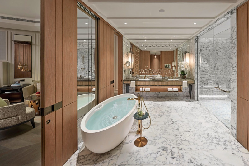 Sea View Suite