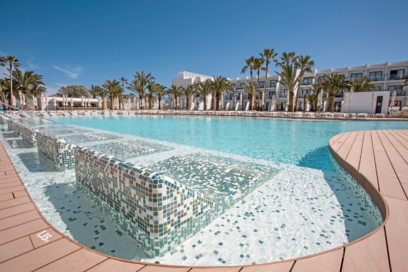 Grand Palladium White Island Resort & Spa