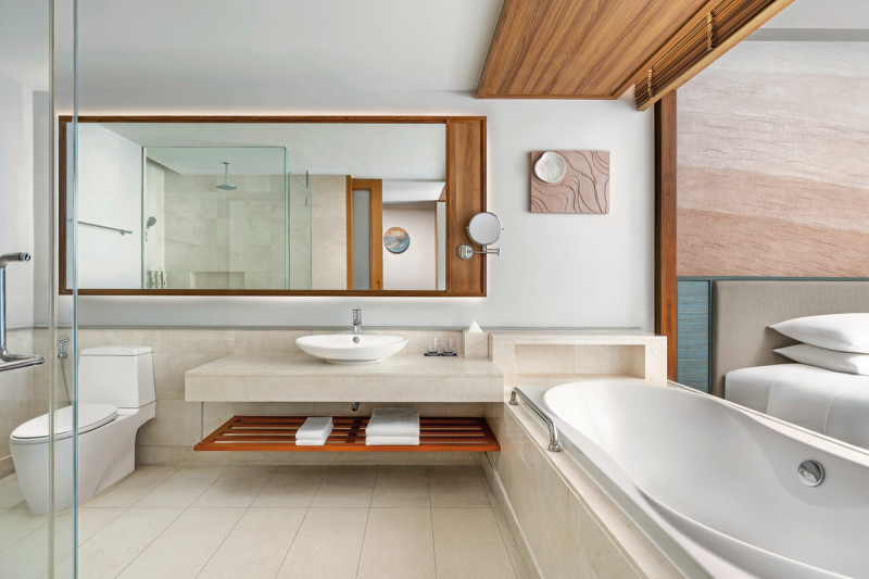 Badbeispiel  Deluxe Lagoon