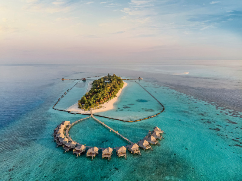 Komandoo Island Resort & Spa