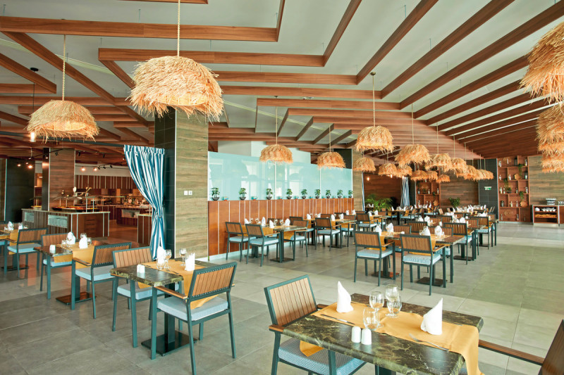 Secrets Sunny Beach Resort & Spa