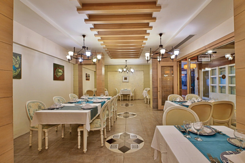 A la Carte Restaurant