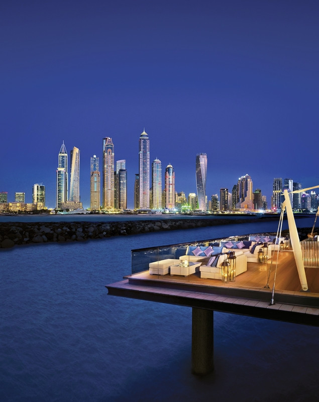 "101 Dining Lounge and Bar"