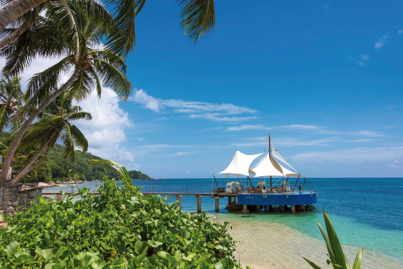 Coco de Mer & Black Parrot Suites