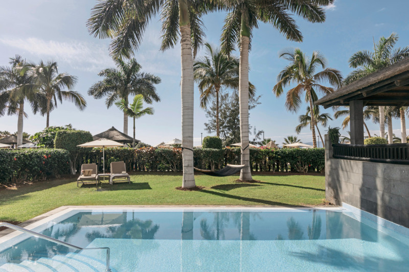 Wohnbeispiel Red Level Villa privater Pool